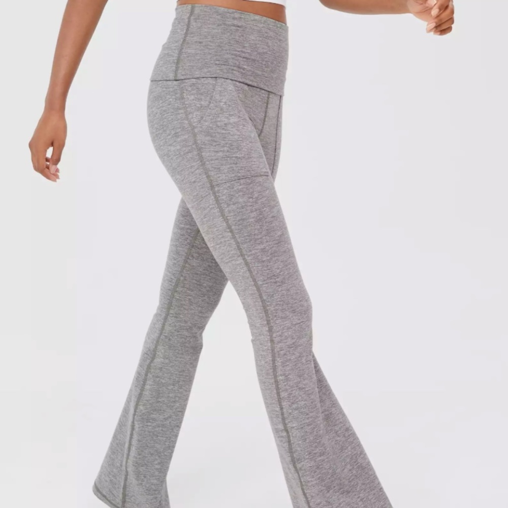 OFFLINE By Aerie The Hugger High Waisted Foldover Flare Legging in Heather Gray